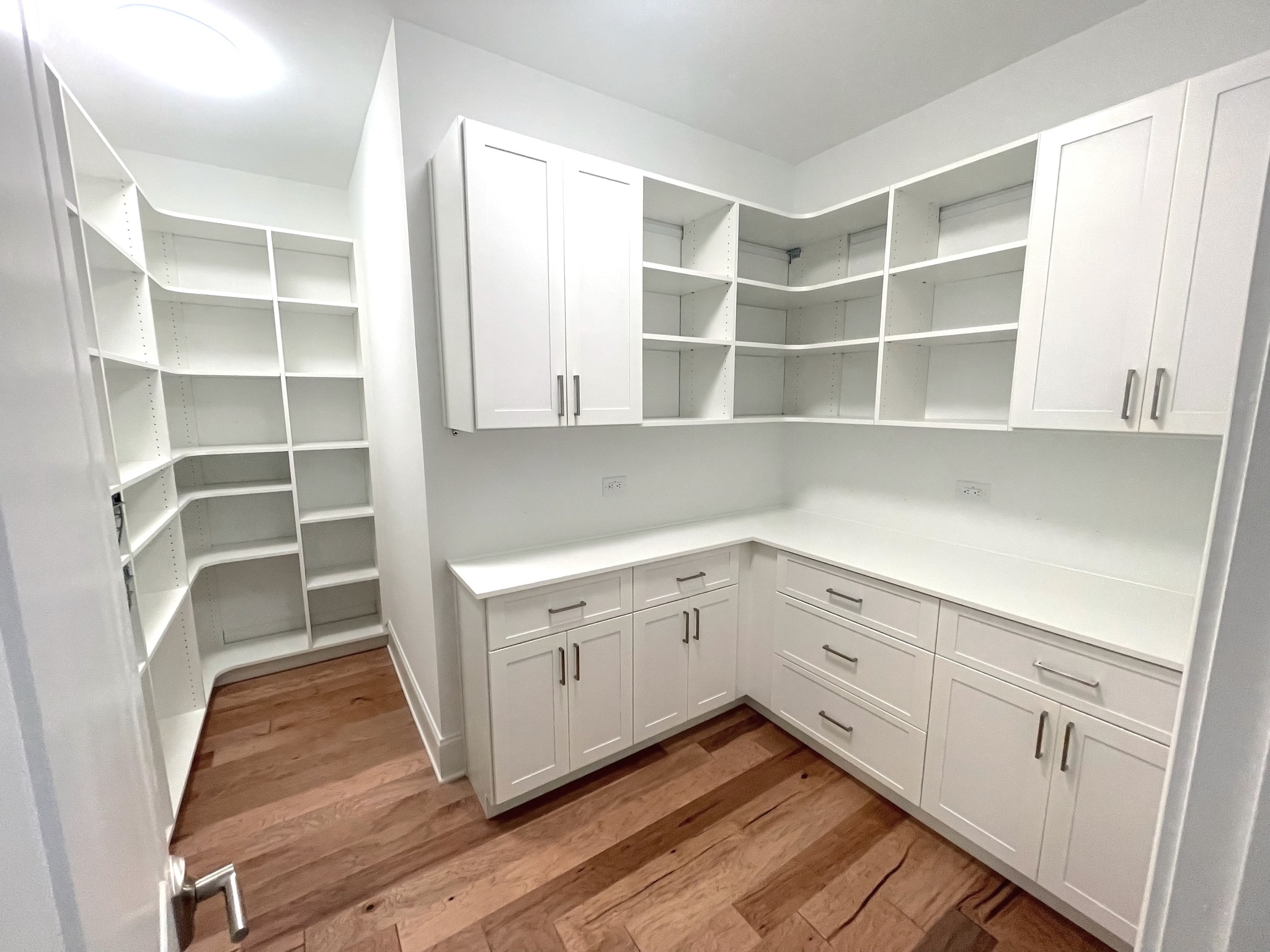 Frisco - Pantry Cabinet